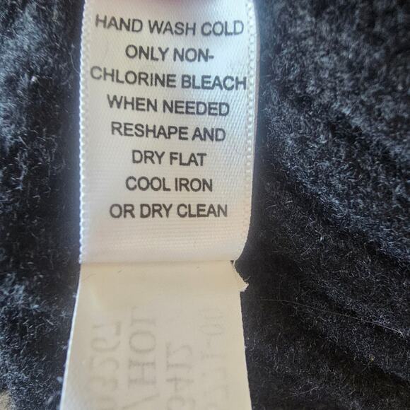 Banana Republic Short Sleeve Knit Cape Sweater Size M - Picture 6 of 8